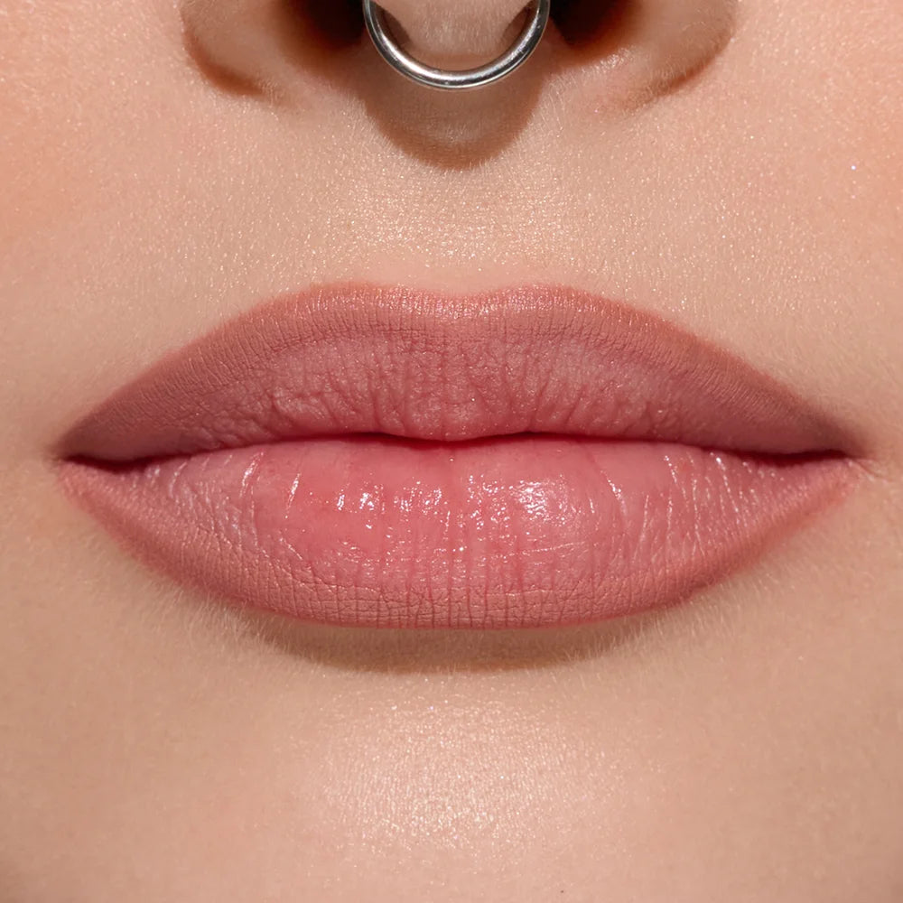 {"type":"root","children":[{"type":"heading","children":[{"type":"text","value":"1. Shape the Lips"}],"level":4}]}